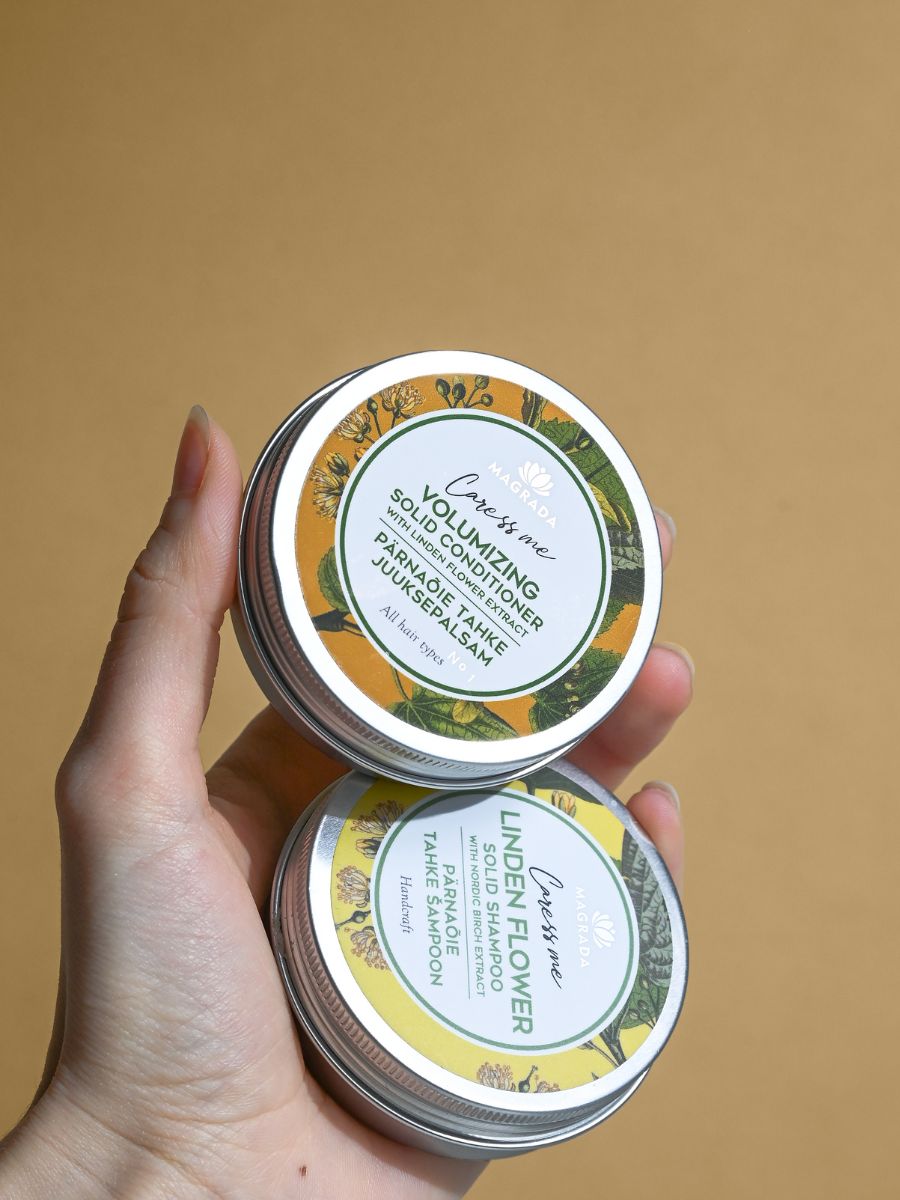 Volumizing solid conditioner with linden flower extract